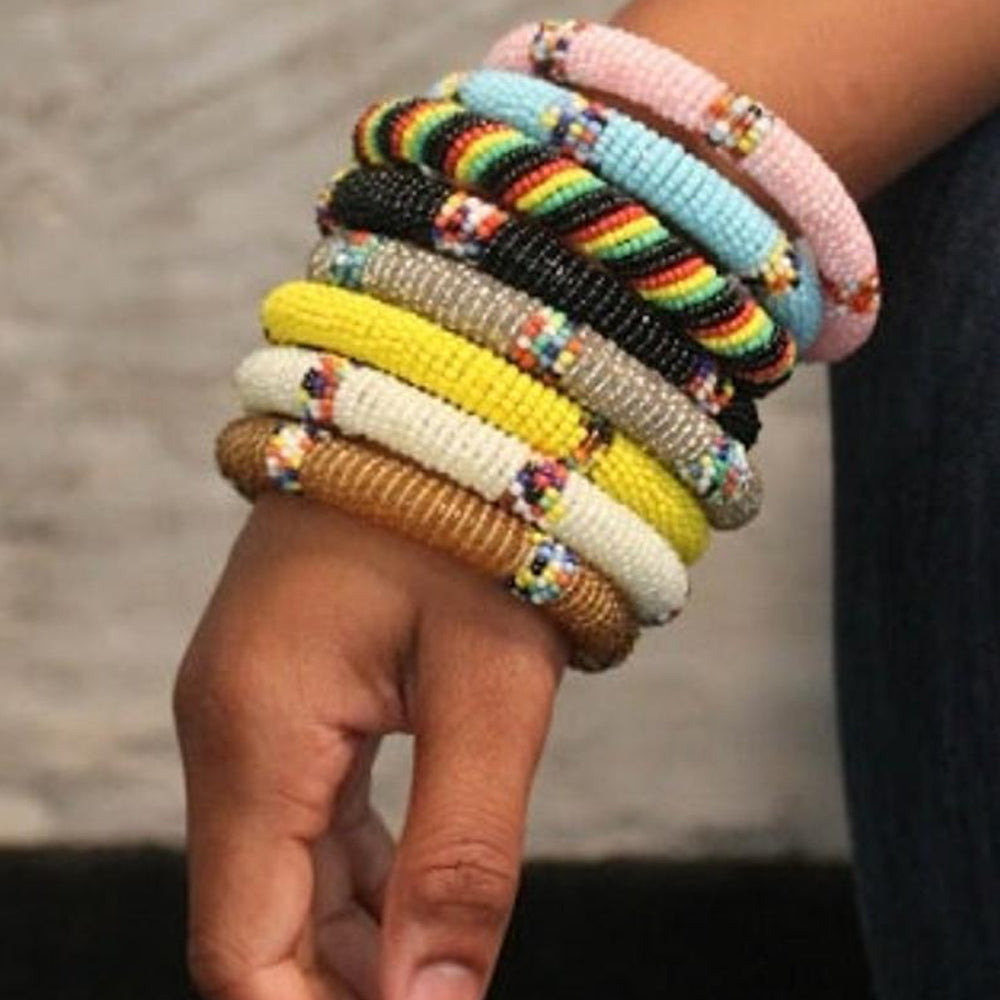 Boho Stacking Bracelet African fabric stretch bracelets recycled glass  beads - Etsy Portugal | Bracciali in tessuto, In rilievo, Braccialetti con  perline